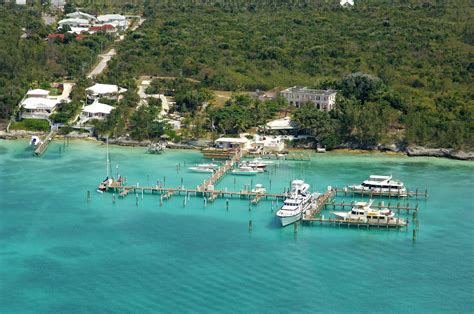 Harbour Island Club & Marina in Harbour Island, EL, Bahamas - Marina ...