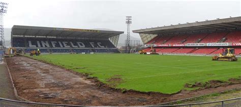 Northern Ireland & Linfield F.C Stadium - Windsor Park National Stadium - Football Tripper