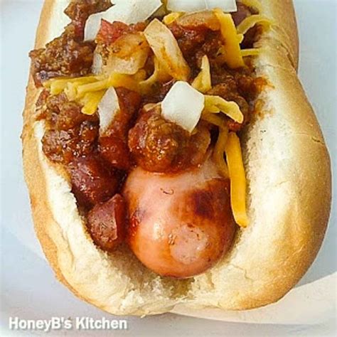 Chili Cheese Dogs - Grumpy's Honeybunch