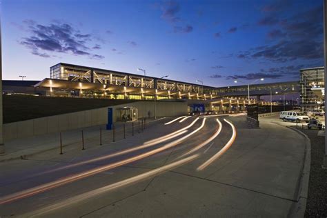 Detroit Metropolitan Wayne County Airport, North Terminal | Gensler - Arch2O.com