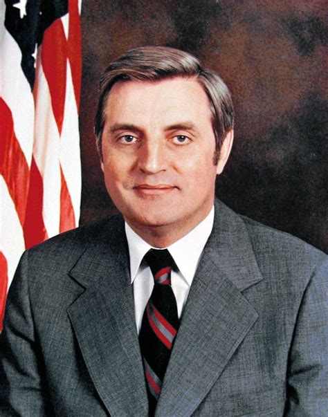 Walter Mondale - Wikipedia