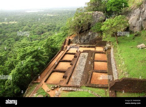 Ruins of fortress and royal palace on top of Sigiriya Rock (Lion Rock ...