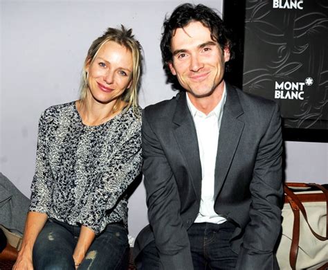 Naomi Watts, Billy Crudup Are ‘Very Into Each Other’