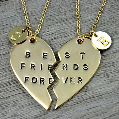 10 Best Friends Jewelry DIY Ideas that She Will Actually Like