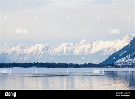 The view from the Austrian town of Zell am See across Lake Zell towards ...