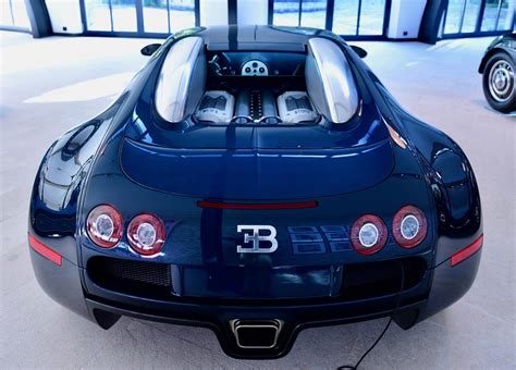 For Sale: Bugatti EB Veyron 16.4 (2006) offered for £1,573,334