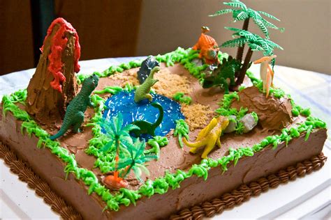 Kid's 4th Delicious Dinosaur Swiss Butter Cream Birthday Cake home made ...