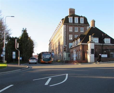 Entrance to Llandough Hospital,... © Jaggery cc-by-sa/2.0 :: Geograph ...