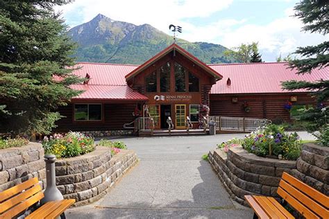 Princess Cruises' Kenai Princess Wilderness Lodge (Photo: Brittany ...