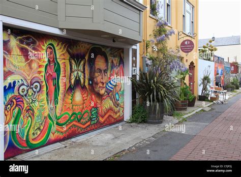 Murals, Balmy Alley, Mission District, Mission, San Francisco ...