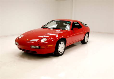 1987 Porsche 928 | Classic Auto Mall