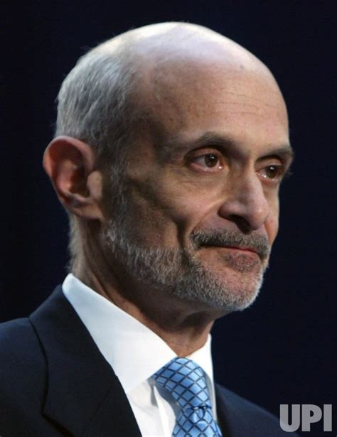 Photo: MICHAEL CHERTOFF SWORN IN AS HOMELAND SECURITY SECRETARY ...