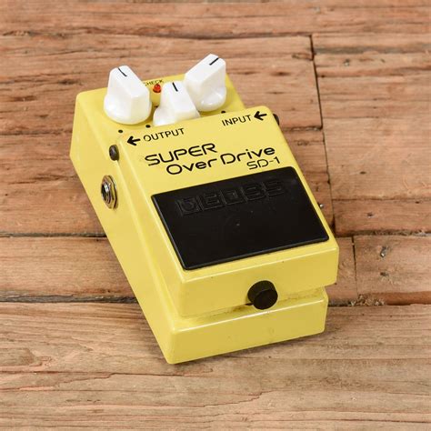 Boss SD-1 Super Overdrive – Chicago Music Exchange