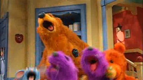 Bear in the Big Blue House Season 1 Episode 10