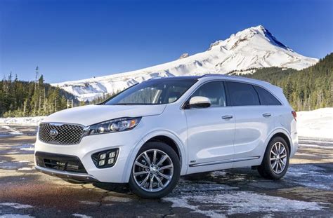 9 Best Midsize SUVs in 2017: Photos and Details | U.S. News & World Report