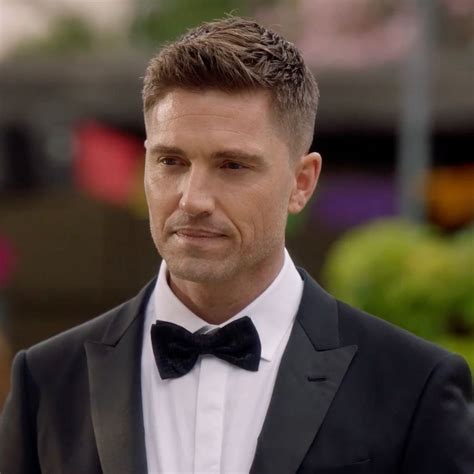 tim bradford icon in 2023 | Eric winter, The rookie movie, Tim & eric