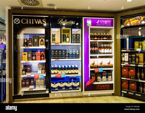 Duty free airport alcohol hi-res stock photography and images - Alamy