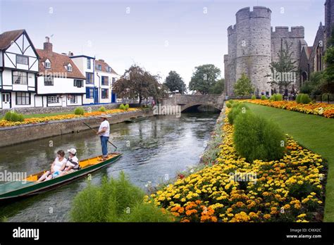 Punting on the Stour, Canterbury Westgate Gardens, River Stour, Kent ...