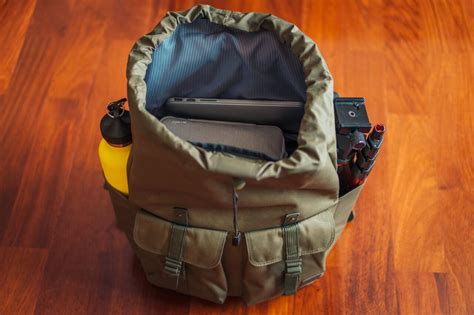 10 BEST Camera Bags for Travel That Actually Looks Cool