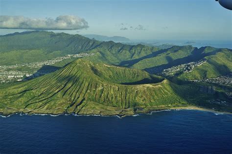 Koko Head Crater - A Must-See Hiking Destination in Oahu