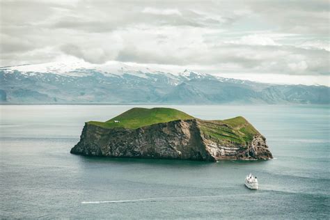 Westman Islands 1 hour boat tour! - Visit.is