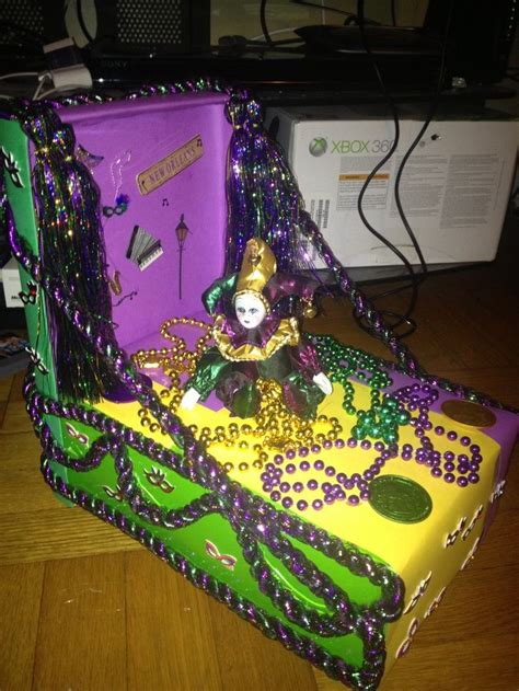 9 best Shoe Box Parade Floats images on Pinterest Mardi Gras Parade Float, Mardi Gras Float ...