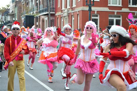 Are they ALL yours?: Our 1st New Orleans Christmas Parade