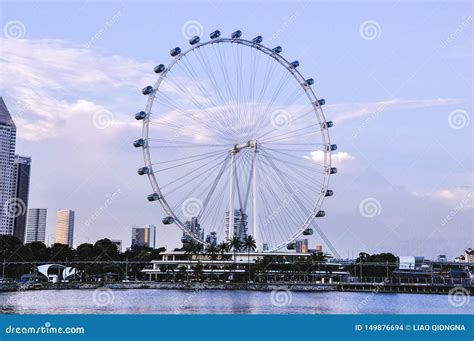 Singapore Flyer at Daytime. the Singapore Flyer is a Giant Ferris Wheel ...