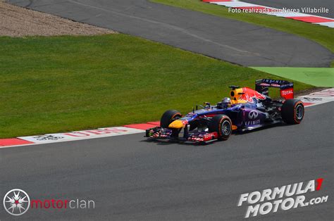 Sebastian Vettel - Red Bull RB9 (GP Silverstone 2013) | Flickr