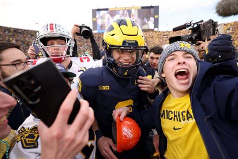 Michigan-Ohio State draws record viewership, most-watched game of 2023 CFB season - The Athletic