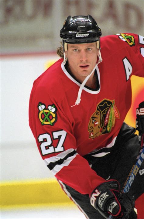 Jeremy Roenick at Aurelio's Pizza - Naperville magazine