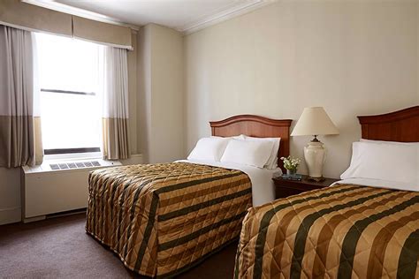 Hotel Pennsylvania | FIND HOTELS NYC