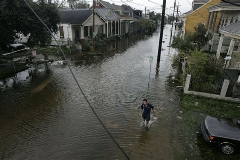 Hurricane Katrina Facts on Deadly, Devastating Storm's Anniversary ...