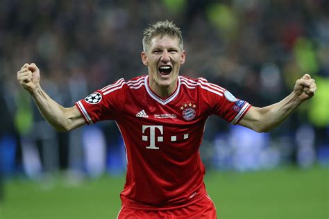 Schweinsteiger - FaisalNiaya