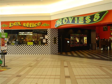 Cinemark River Hills Movies 8 in Mankato, MN - Cinema Treasures