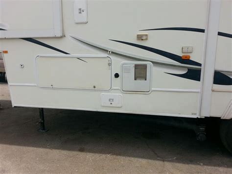 Top 25 ideas about RV SIDING REPAIR on Pinterest | Rv trailer, Different types of and Fifth ...