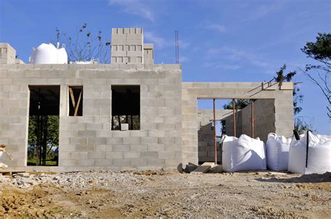 Concrete Block Houses: Problems & Advantages