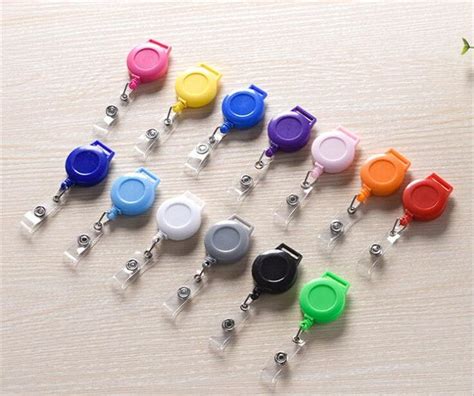 2019 Retractable Lanyard ID Card Badge Holder Reels With Clip Keep ID Key Cell Phone Safe C146 ...