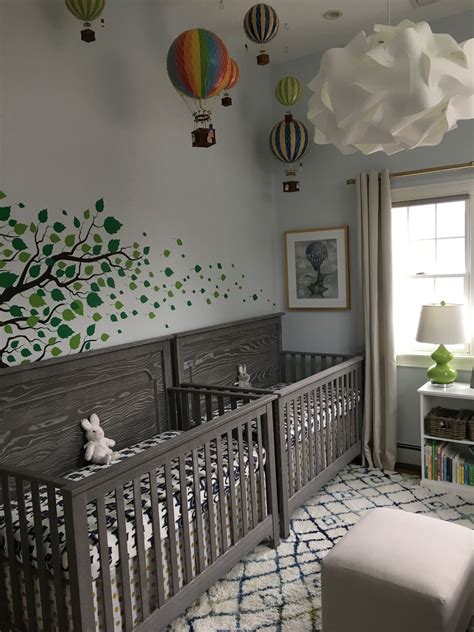 101 Adorable Ideas for a Gender Neutral Nursery - My Baby Doo | Twin baby rooms, Twin babies ...