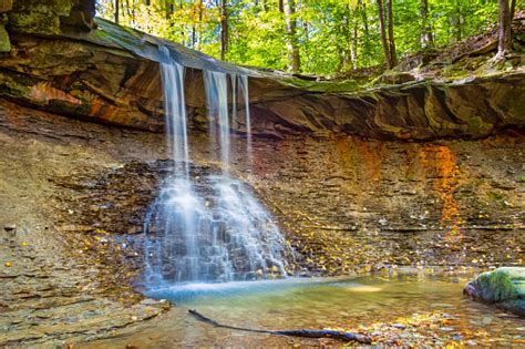 Blue Hen Falls Waterfall In Cuyahoga Valley National Park Ohio Usa ...