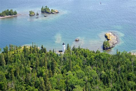 Rock Harbor Light Lighthouse in Rock Harbor Lodge, MI, United States - lighthouse Reviews ...