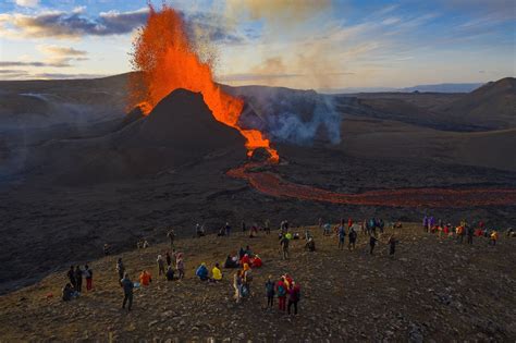 Iceland's Fagradalsfjall volcanic eruption a 'wonder of nature' | Daily ...