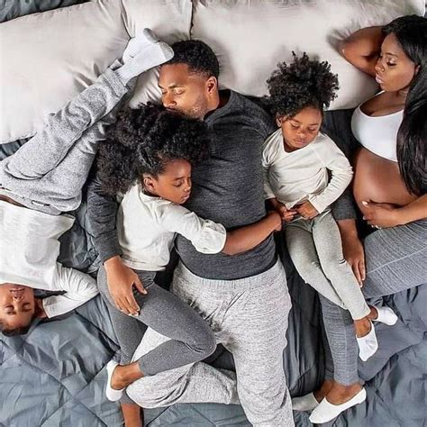 Family goals | Black families, Family photoshoot, Family outfits