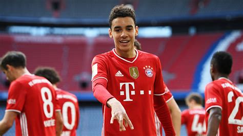 Jamal Musiala is FC Bayern's April 2021 Player of the Month : Official ...