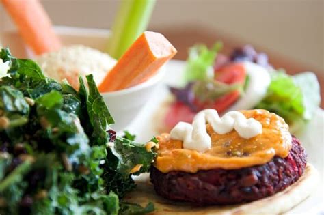 12 Nashville Vegan Restaurants That Even Non-Vegans Will Love