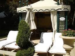 Bellagio Pool Cabana | Bellagio hotel las vegas, Pool cabana, Bellagio las vegas