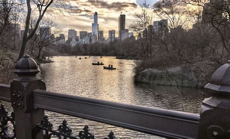 Central Park at dusk by Mickey Mickey Photography | New york life, New ...