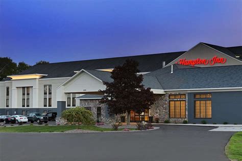 Hampton Inn Sault Ste Marie - UPDATED 2021 Prices, Reviews & Photos (Sault Ste. Marie, Michigan ...