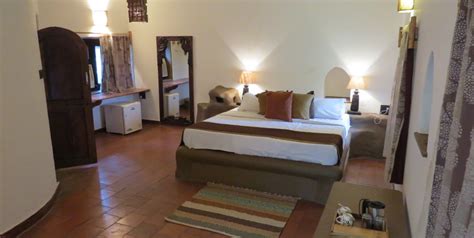 Hampi’s Boulders Resort, Hampi Review | The Hotel Guru