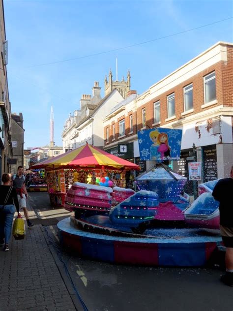 The mop fair on Cricklade Street © Steve Daniels cc-by-sa/2.0 ...